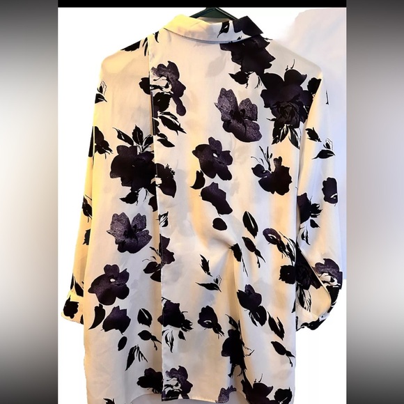SIMPLY VERA WANG 3/4 Sleeve Black Purple White Floral Top Sz XL EUC - Picture 9 of 12